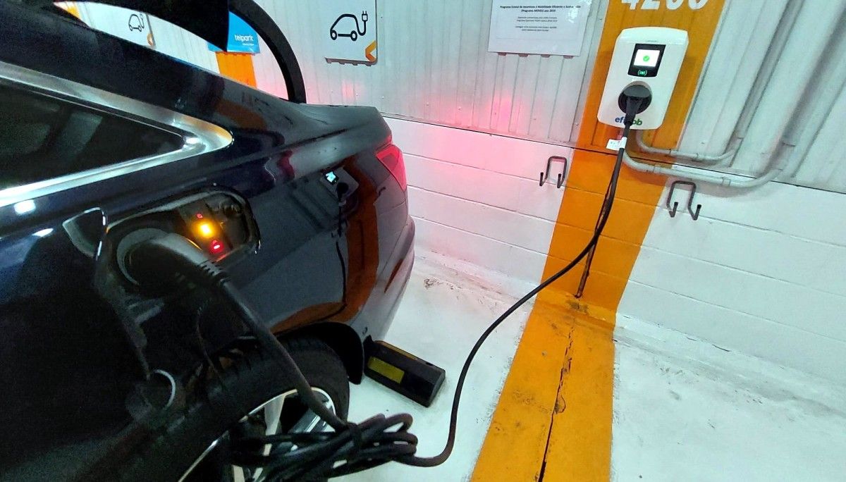 Carga de vehículo eléctrico
