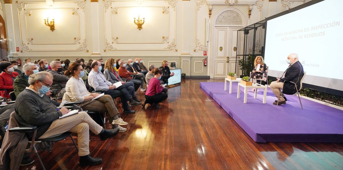 Reunión para a posta en marcha do corpo provincial de inspección de residuos
