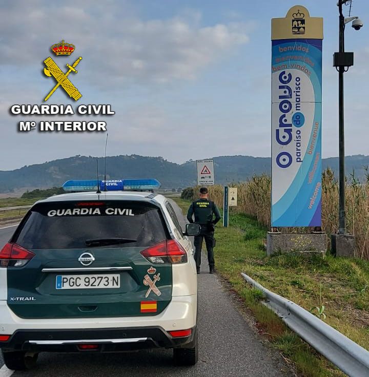 Patrulla de la Guardia Civil de O Grove