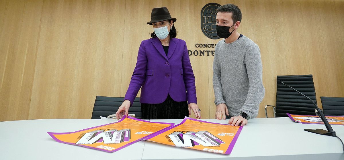 Aida Pazos Quintillán, profesora e coordinadora de Ben Veñas Maio, xunto ao concelleiro Alberto Oubiña