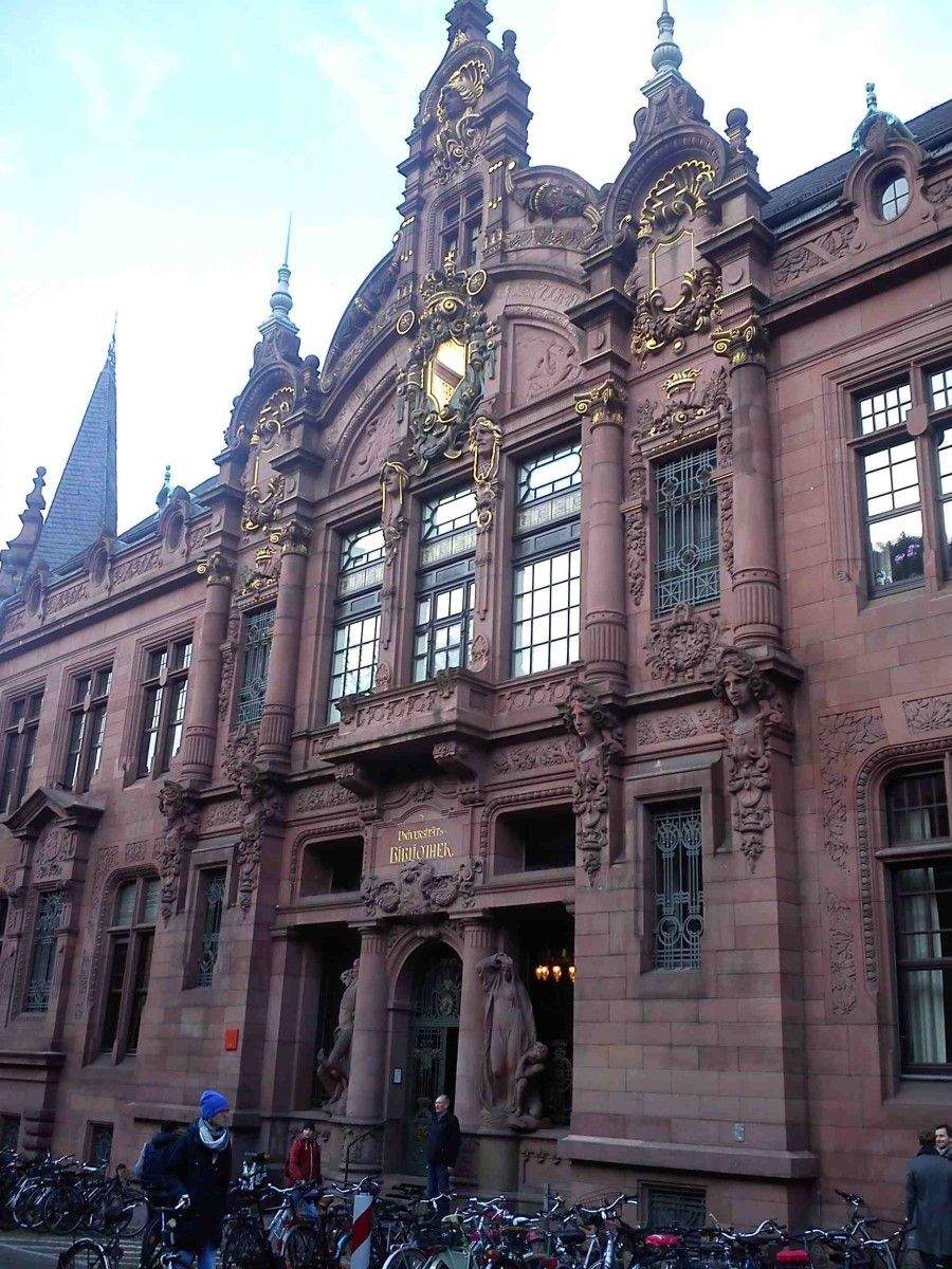 Biblioteca da universidade