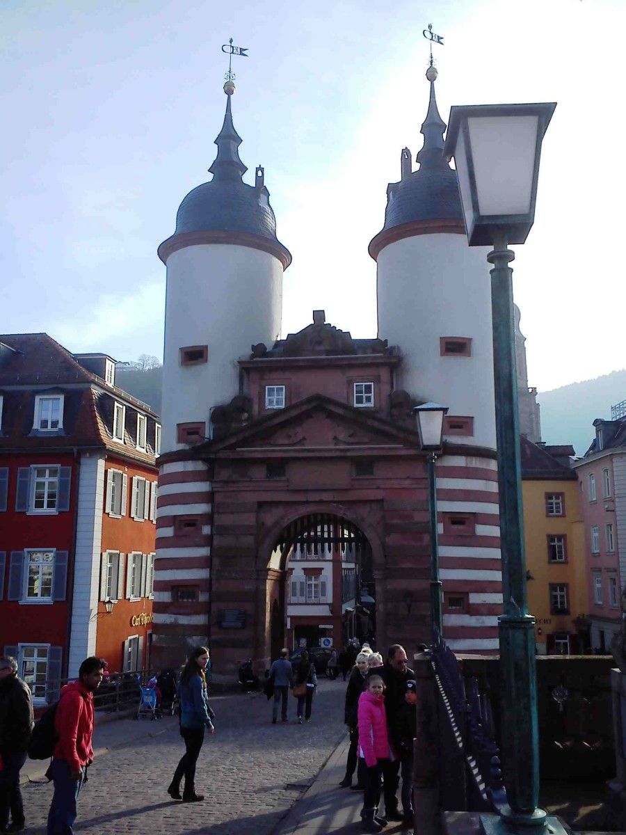 Porta da ponte Carl-Theodor