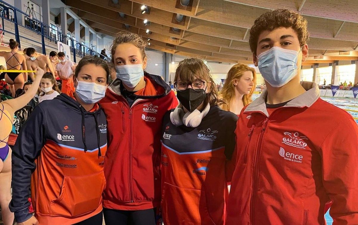 Deportistas do Galaico no Campionato de España Open de Primavera de Natación