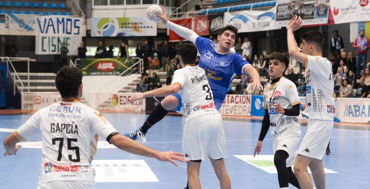 Partido del Sector Juvenil de Balonmano entre el Cisne y el Ademar de León