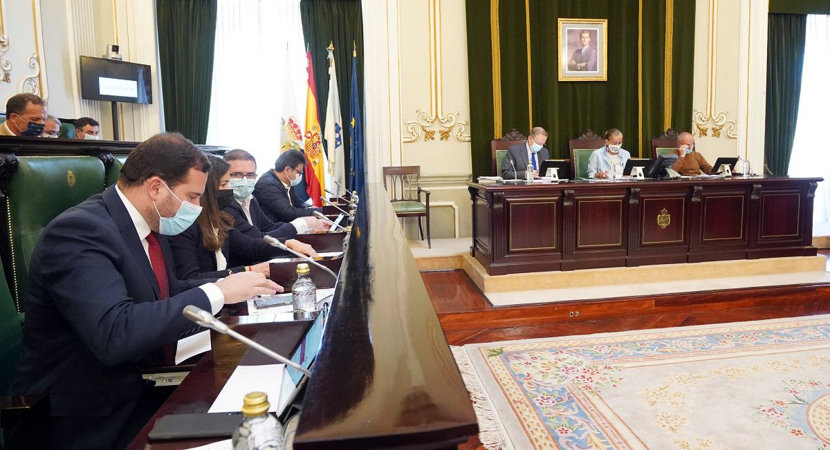 Pleno da Deputación de Pontevedra