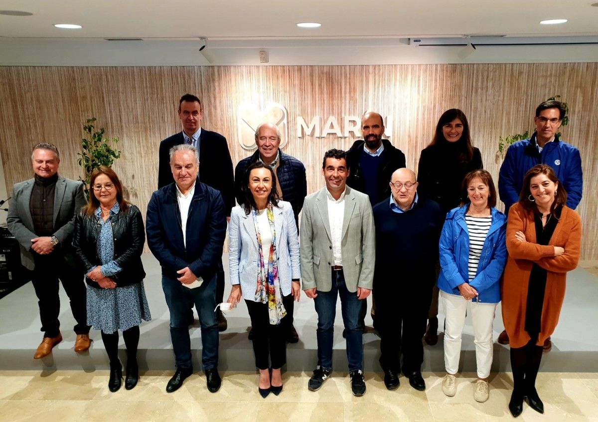 Foto de familia da Comisión Territorial da Delegación da Xunta en Pontevedra 