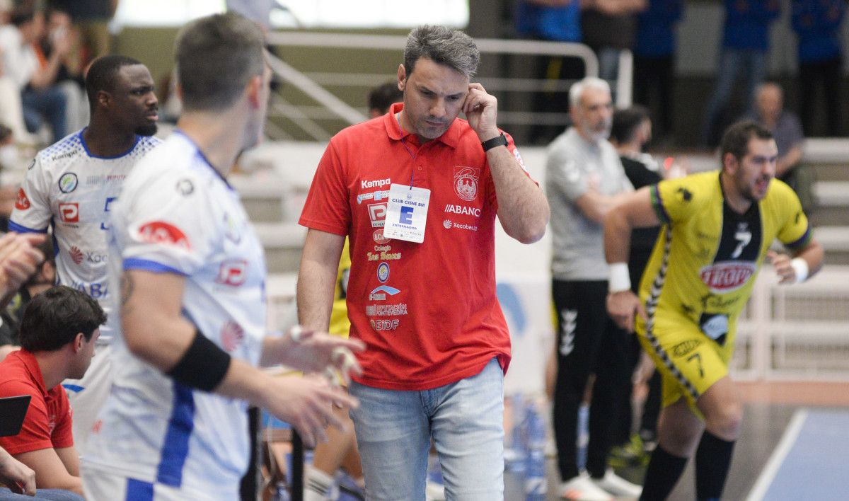 Jabato, en el partido de División Honor Plata entre Cisne e Trops Málaga