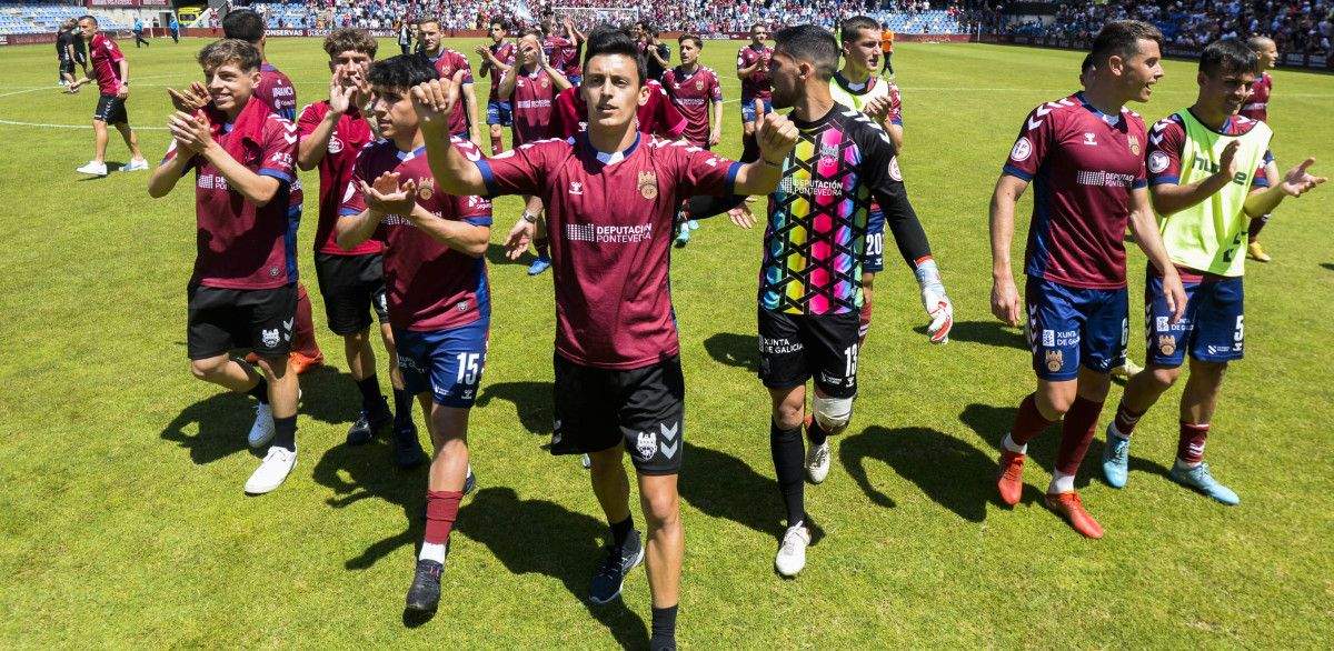 Pablo López, jugador del primer equipo del Pontevedra CF