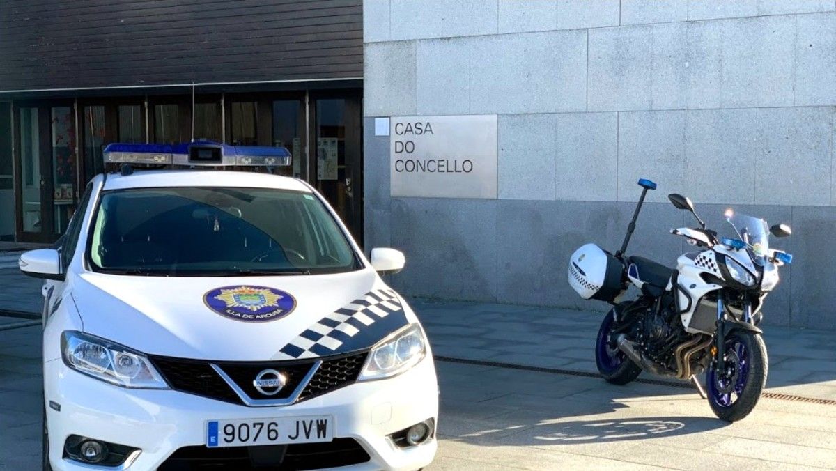 Vehículos da Policía Local da Illa de Arousa