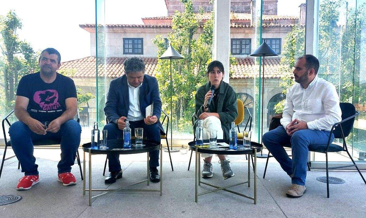 Marcos Conde, Miguel Anxo Fernández Lores, Sabela Bará e Marcos Maceira 