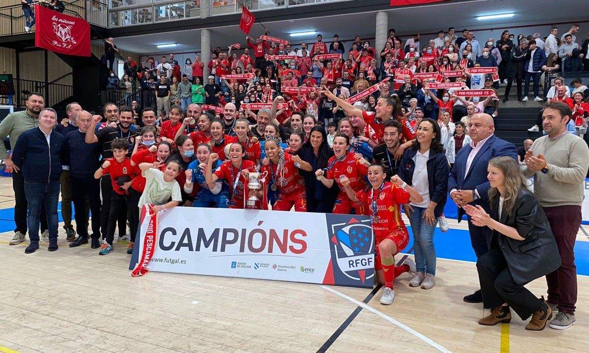 O Poio Pescamar celebra o seu terceiro título de Copa Galicia tras vencer o Ourense Envialia na Raña