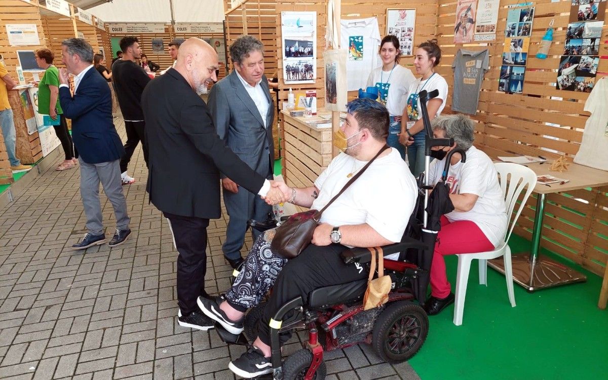 Tino Fernández e Miguel Anxo Fernández Lores na III Feira da Saúde e o Benestar PonteSán