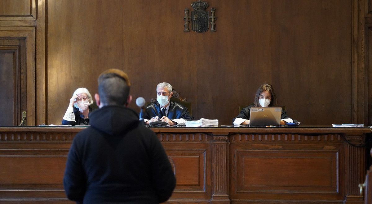 Juicio contra un preso de la cárcel de A Lama acusado de agredir sexualmente a otro recluso