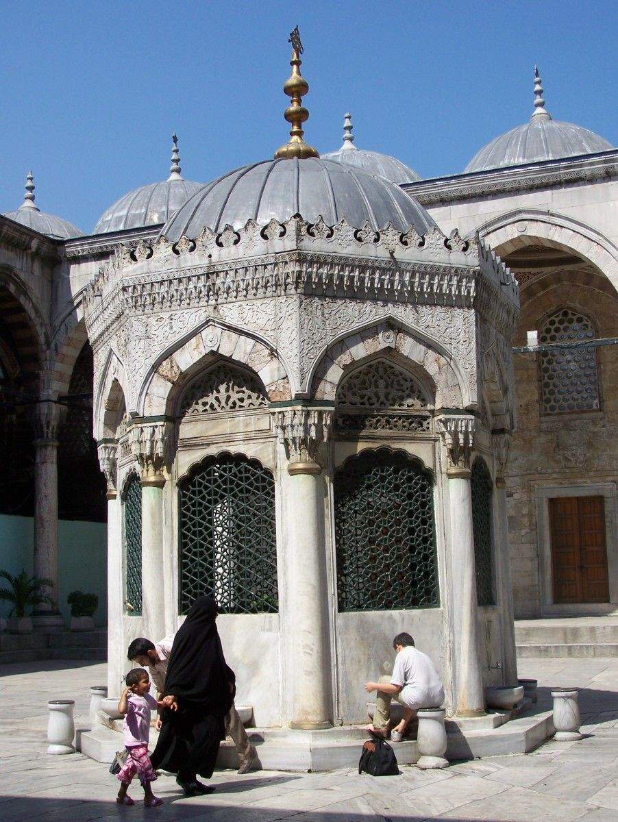 Fonte das ablucións da mesquita de Süleimaniye