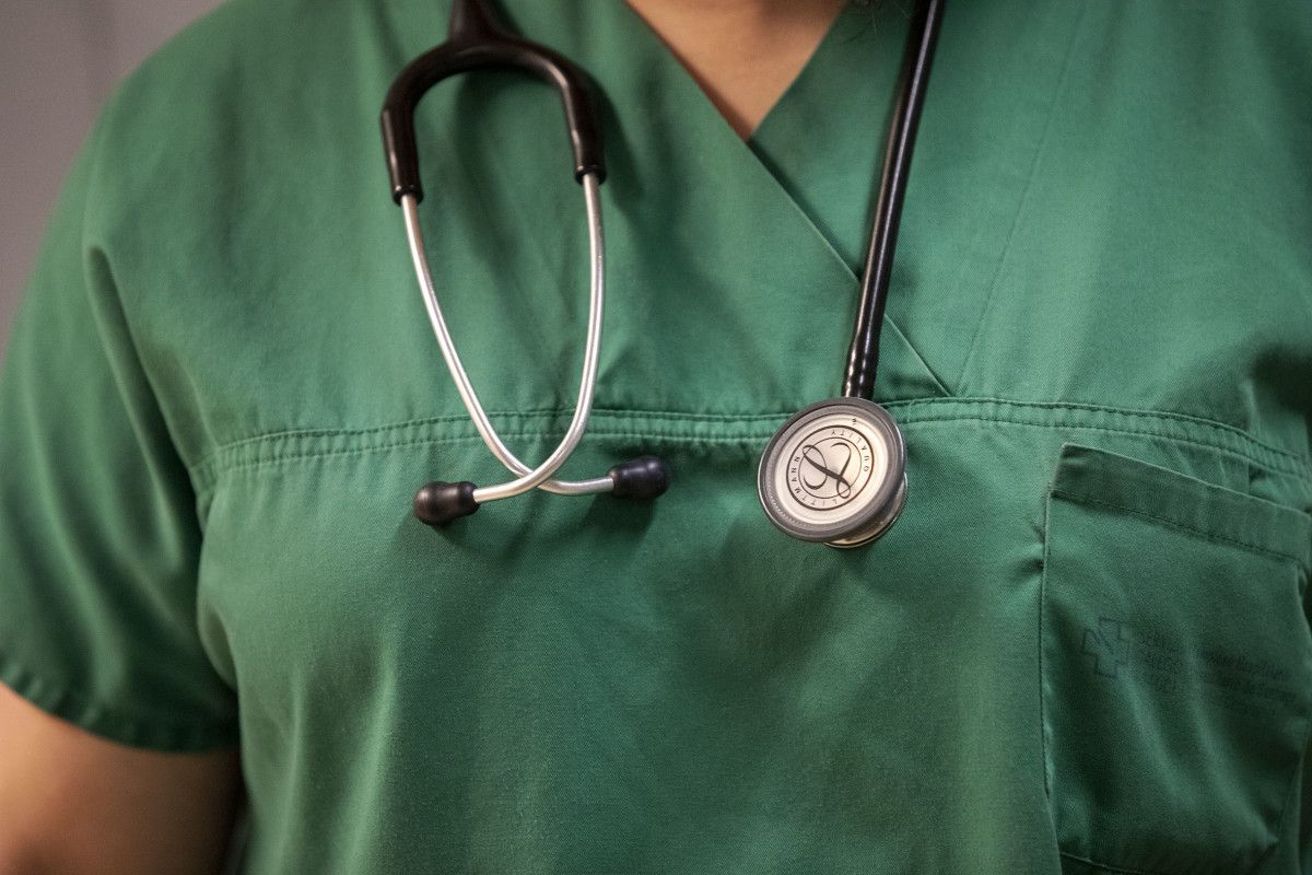 Arturo Neira denuncia la desatención médica