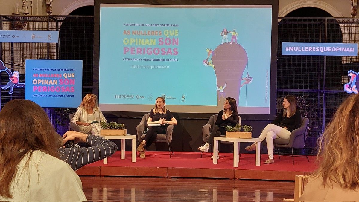 Carmela Silva, Susana Pedreira, Diana López e Victoria Alonso presentan a 5º edición de 'As mulleres que opinan son perigosas'