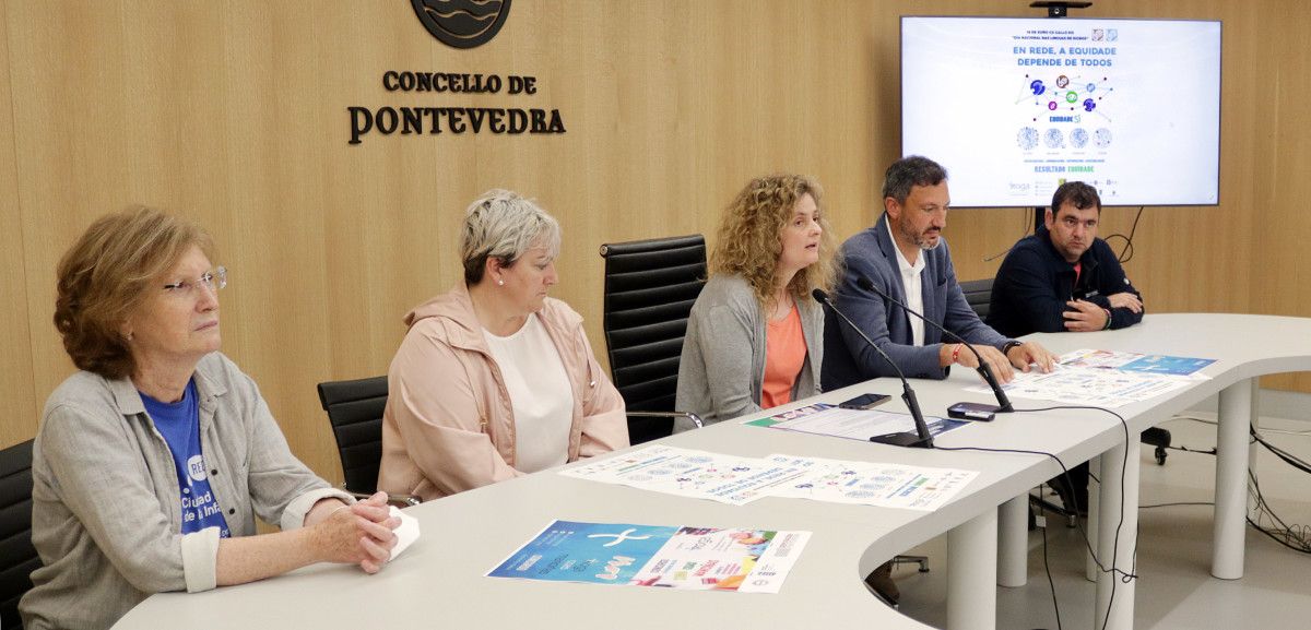 Pilar Iglesias, Olga G. Ballesteros, María Jesús Monterde, Marcos Rey e Rubén Redondo