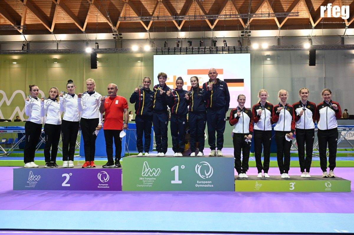 Melania Rodríguez, no podio do Campionato de Europa de Ximnasia Trampolín en Rimini