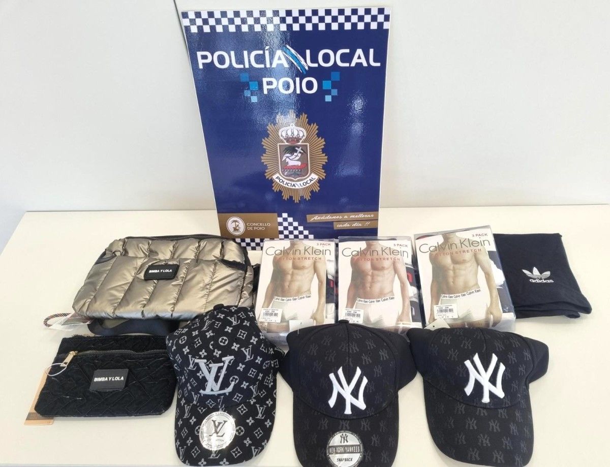 Elementos falsificados recollidos pola Policía Local de Poio