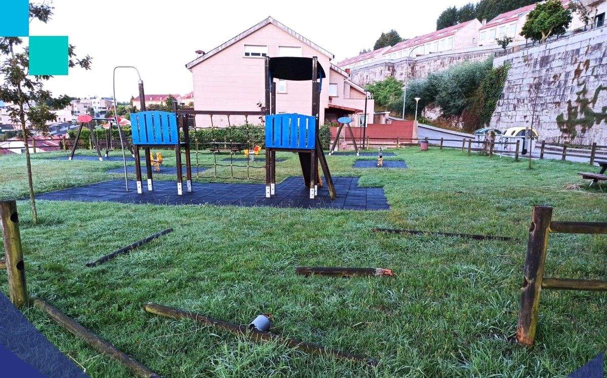Daños en un parque infantil de Poio