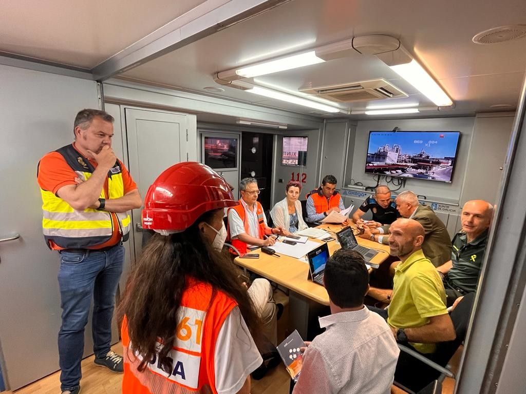 Equipo de emergencias en el simulacro de incendio en Foresa