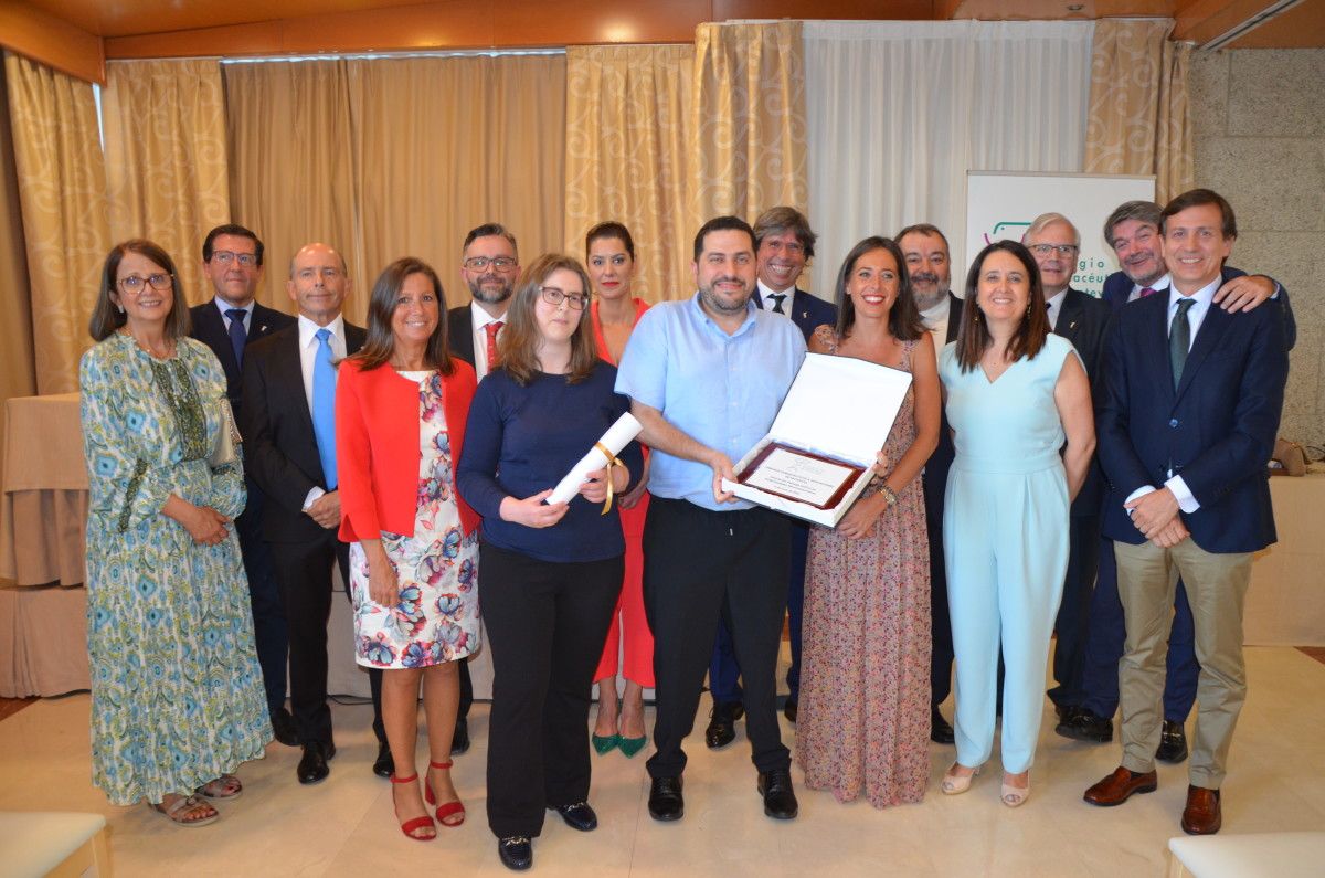 Os farmacéuticos premian a ASEM Galicia