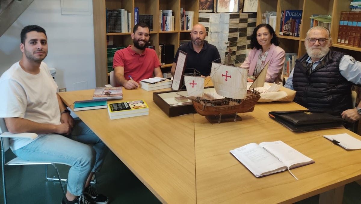 Reunión para coordinar el nuevo plan de la Casa Museo de Colón