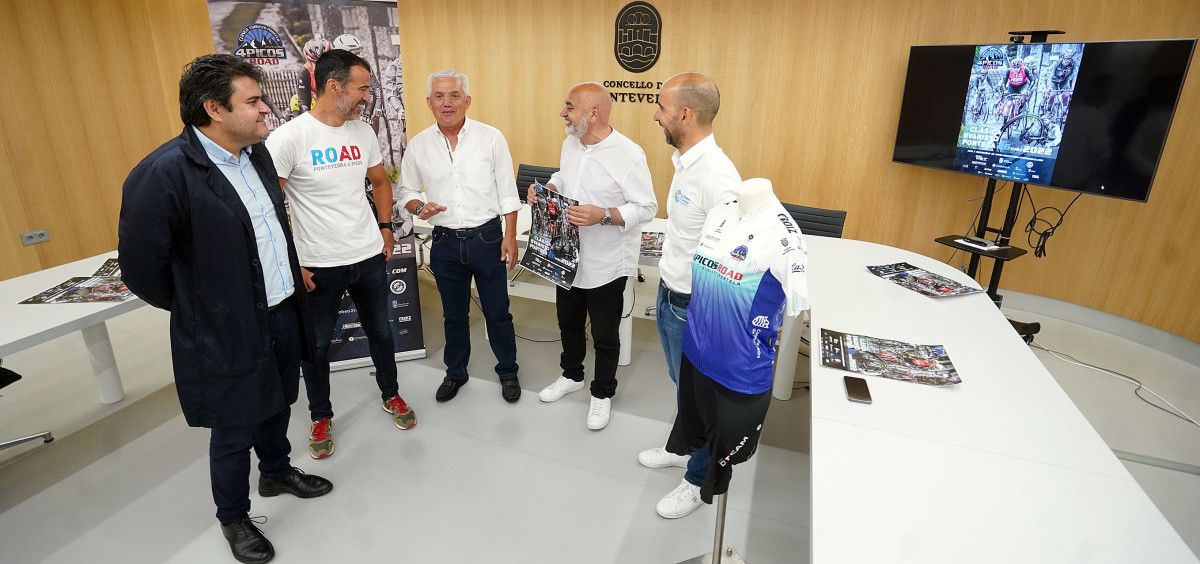 Presentación da quinta edición da 4 Picos Road