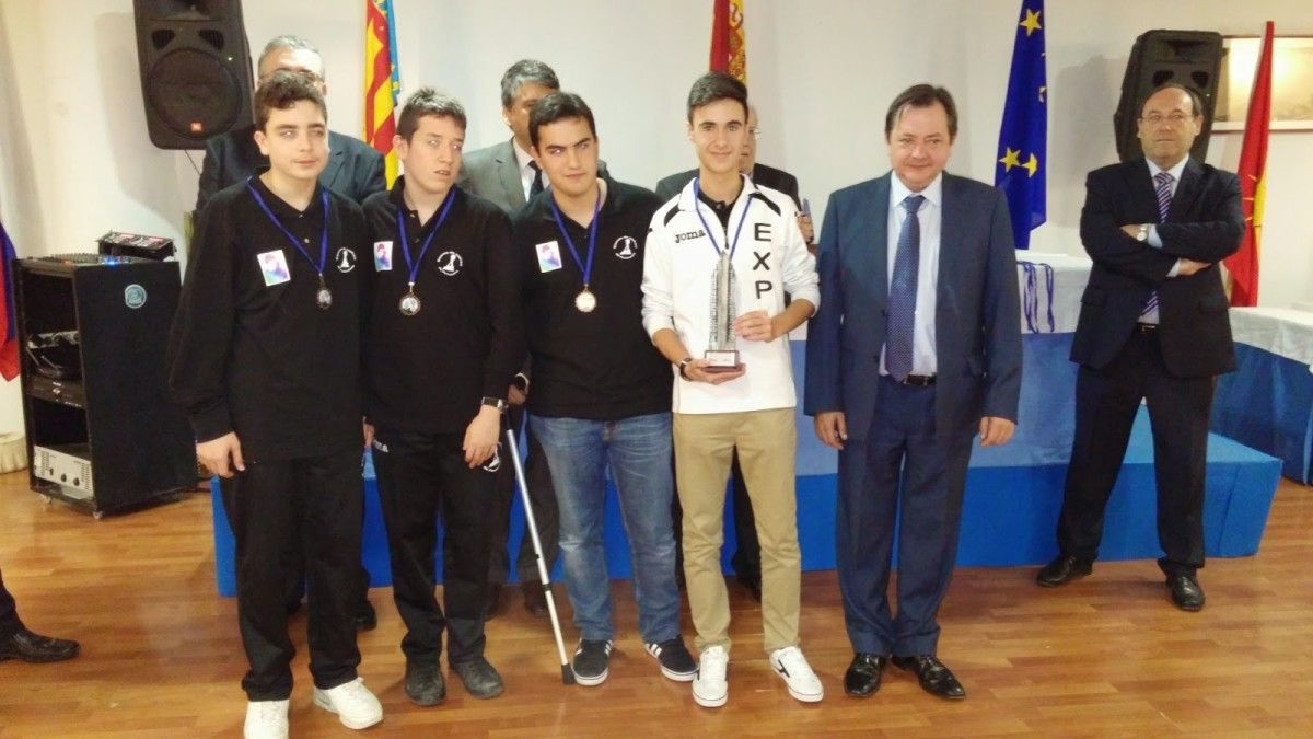 Equipo da Escola Xadrez Pontevedra no Campionato de España Sub-16