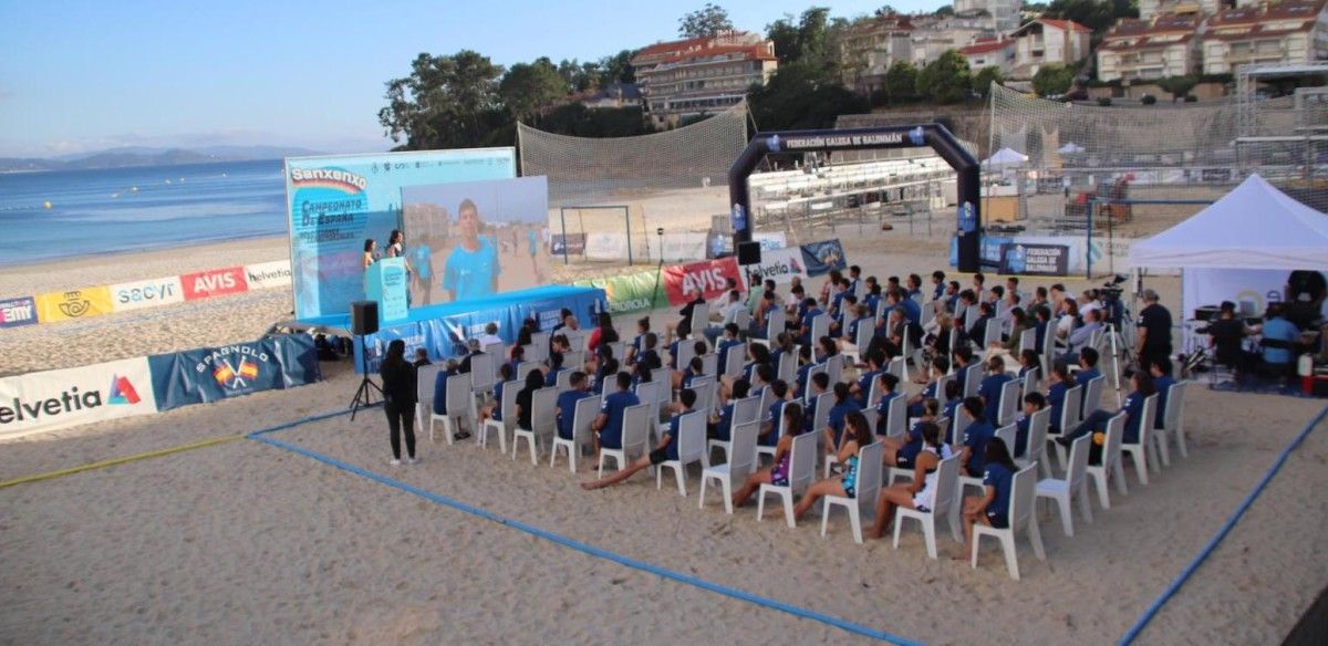 Presentación del Torneo Arena 1.000 y el CESA que se van a celebrar en Sanxenxo