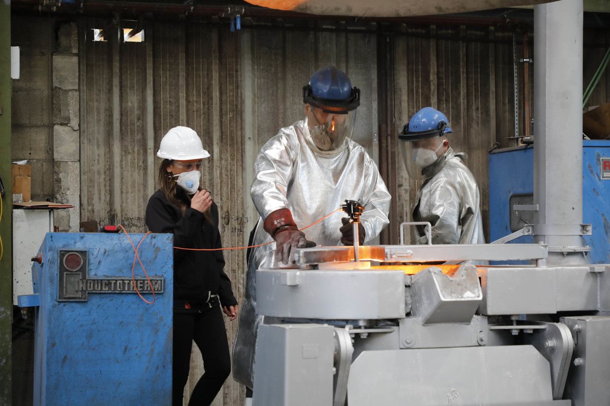 Proban unha innovadora aliaxe de aluminio e silicio en Rey Bronze Castings en Cuntis