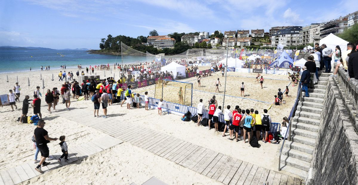 Torneo Arena 1.000 y CESA de balonmano playa en Silgar