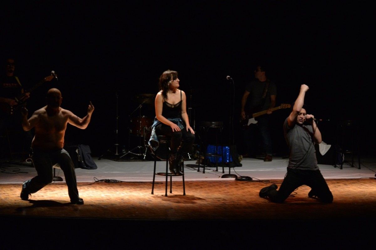 Representación da obra "Bye bye, honey", dentro do ciclo Ponteatro