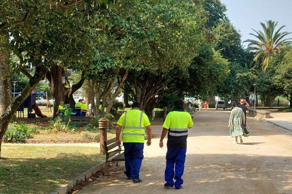 Brigada de mantenimiento del Servicio Municipal de Parques y Jardines