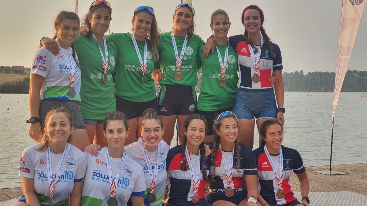 Podio del C-4 femenino en el Campeonato de España Sprint de Piragüismo