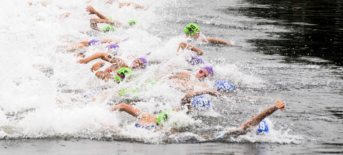 Carreira elite feminina na Copa do Mundo de Tríatlon de Pontevedra