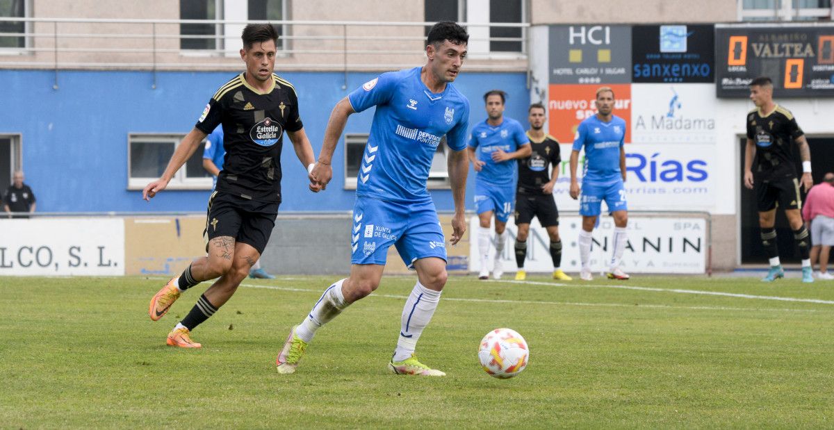 Partido de pretempada entre Pontevedra CF e Celta B en Baltar