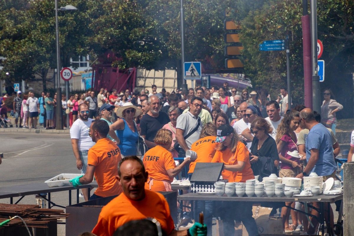 Sardinada popular en Portonovo