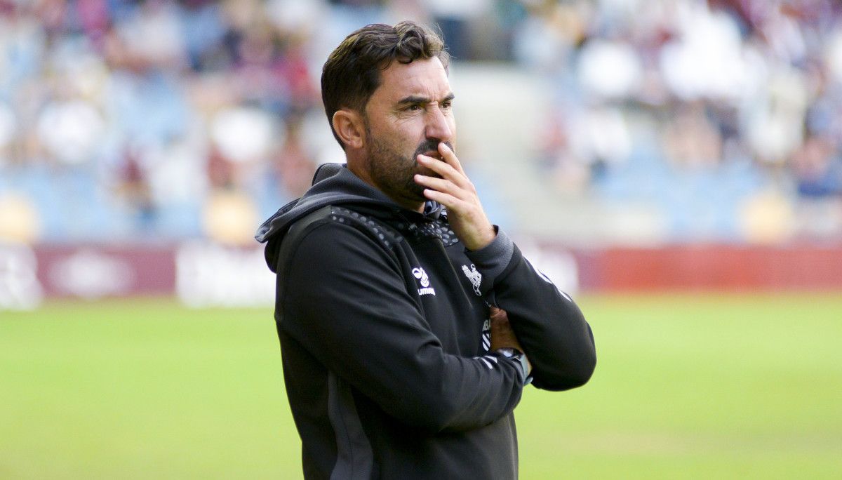 Antonio Fernández, no partido de liga entre el Pontevedra e o Alcorcón en Pasarón