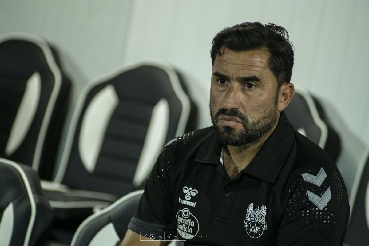 Antonio Fernández, en el partido de liga entre el Sanse y el Pontevedra en Matapiñonera