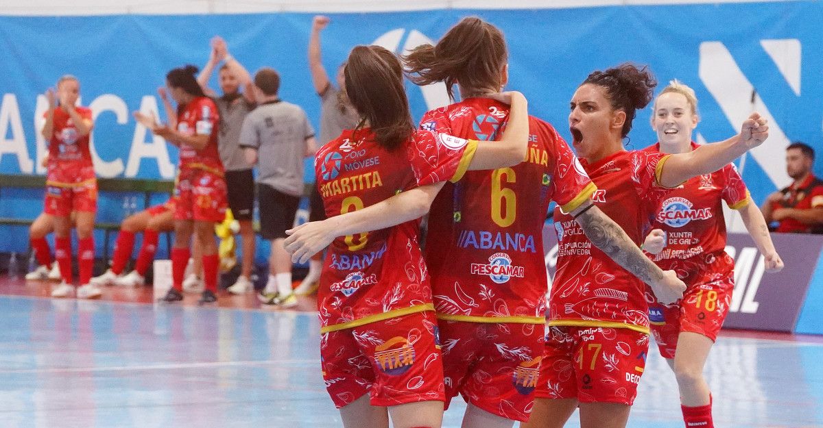 Partido entre Poio Pescamar e Joventut d'Elx na Seca