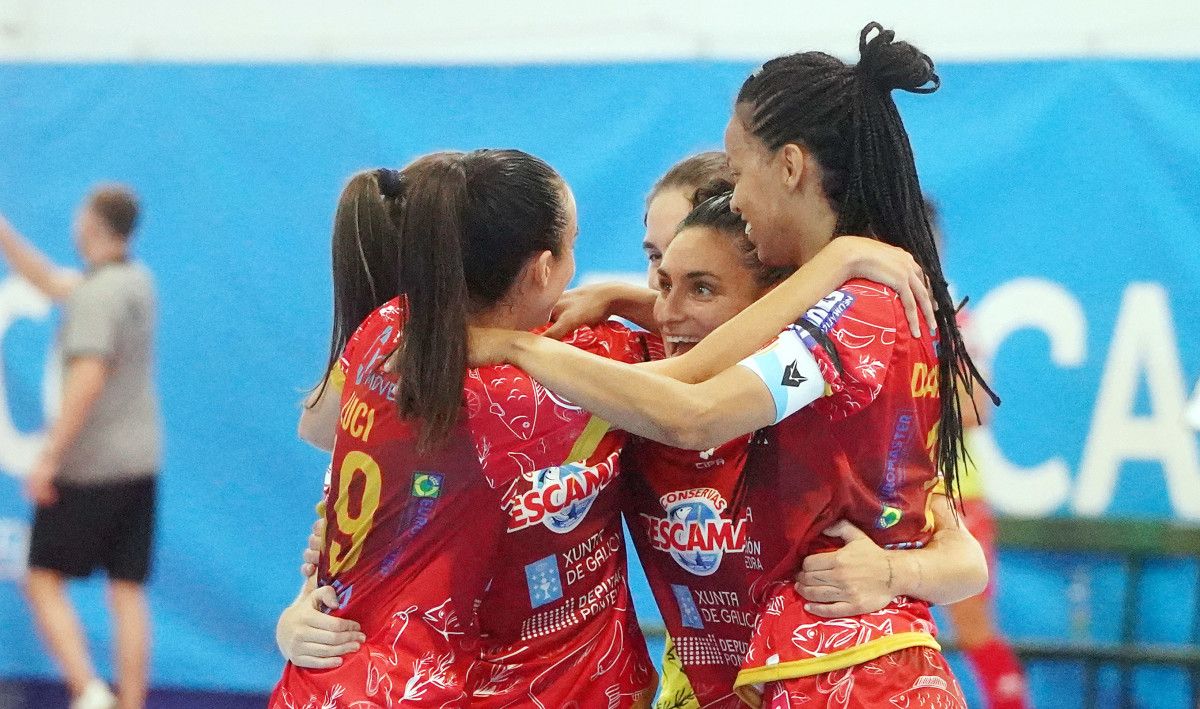 Partido entre Poio Pescamar e Joventut d'Elx na Seca