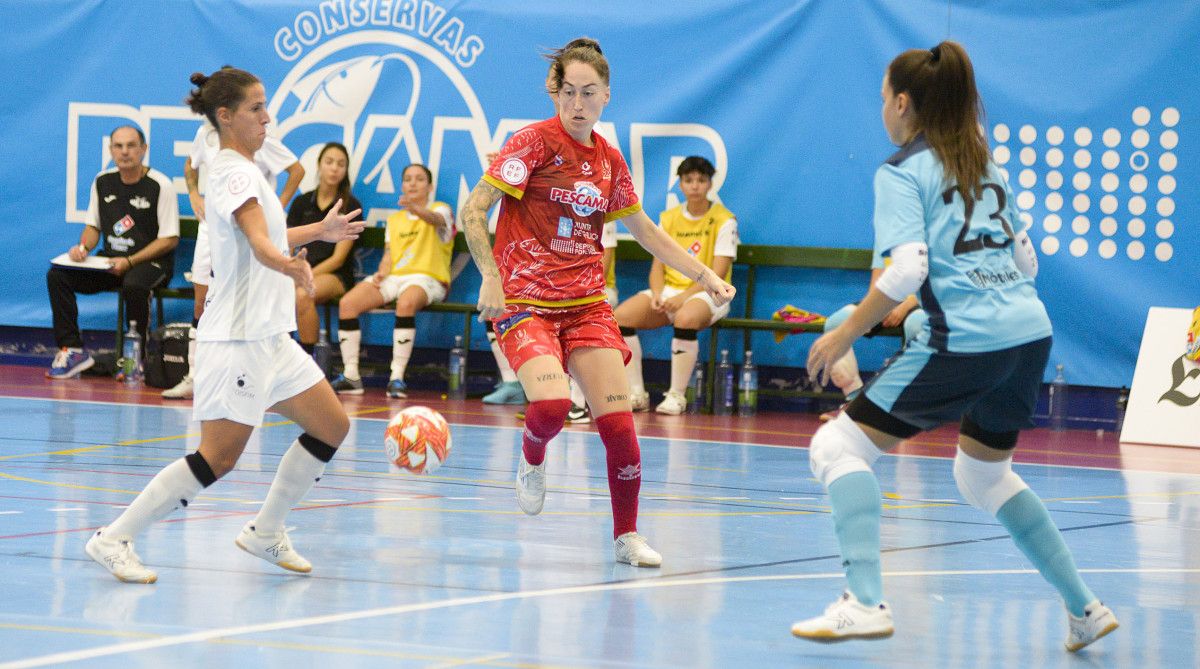 Partido entre Poio Pescamar y Móstoles en A Seca