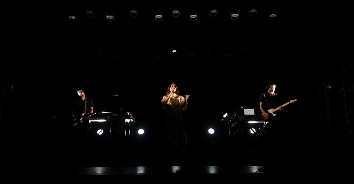 Actuación de María Arnal i Marcel Bagés en el Teatro Principal