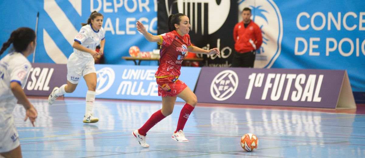 Partido entre Poio Pescamar e Futsal Alcantarilla na Seca
