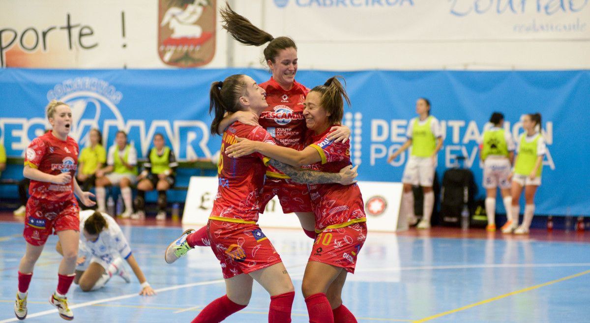 Partido entre Poio Pescamar e Futsal Alcantarilla na Seca