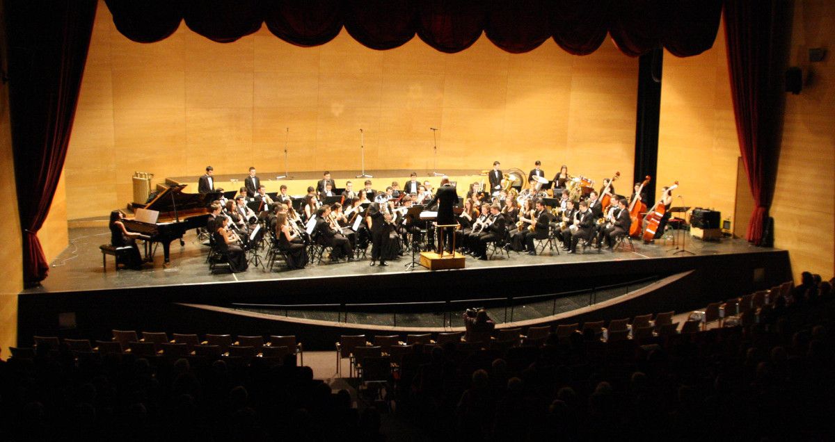 Concierto de Navidad de la Banda de Música de Salcedo y la Coral Polífonica de Salcedo