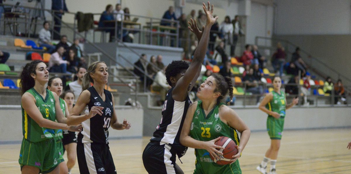 Nerea Liste, no partido entre CB Arxil e Raca Granada no CTGD
