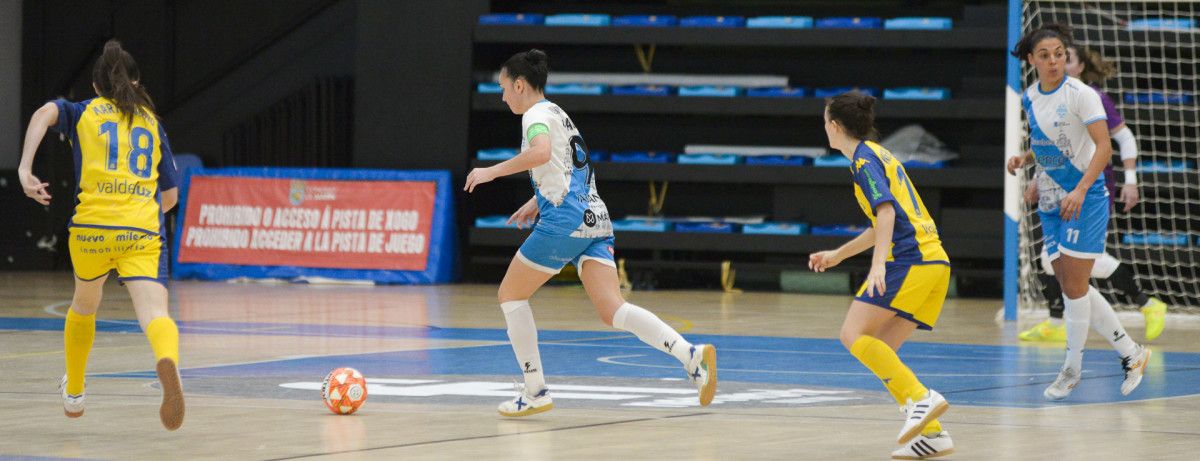 Partido entre Marín Futsal e Alcorcón na Raña