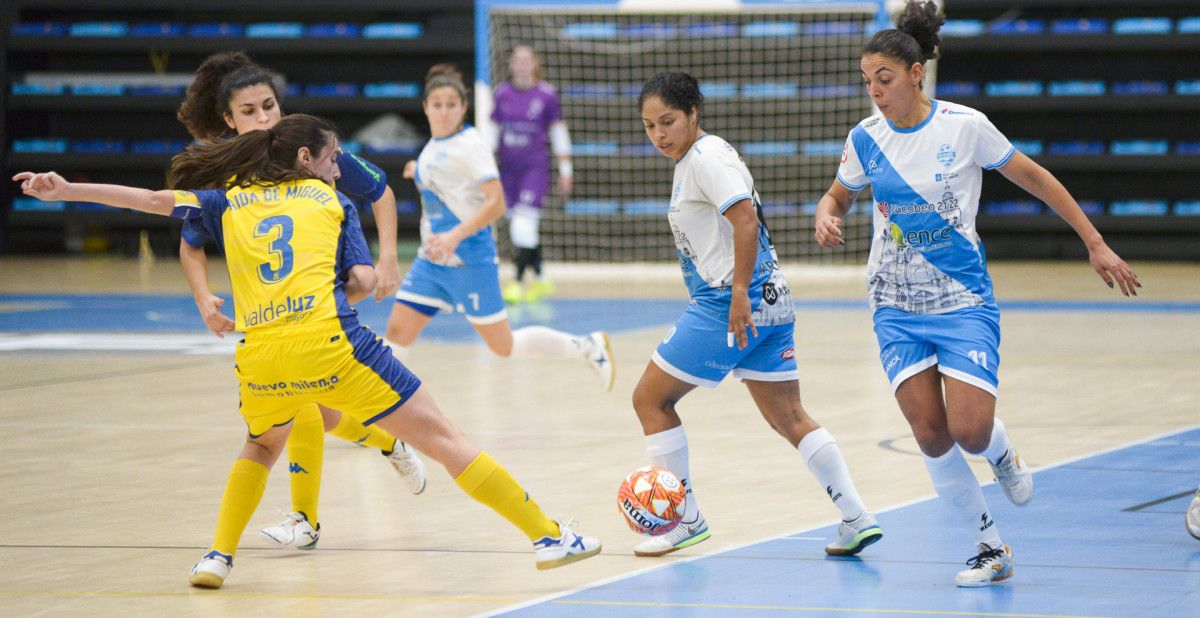 Partido entre Marín Futsal e Alcorcón na Raña